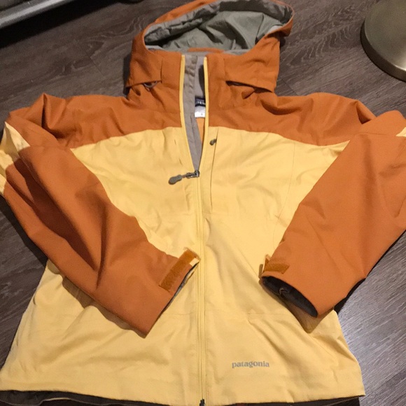 Patagonia Jackets & Blazers - Patagonia Jacket Size Medium